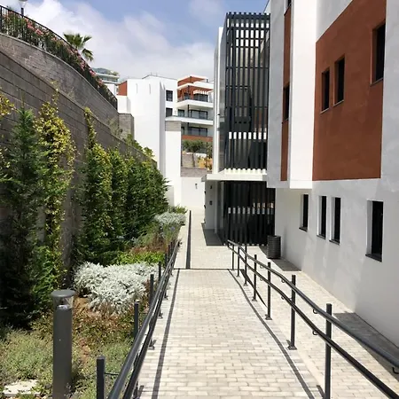 Apartament Luxury 3 Bedroom 300m From The *